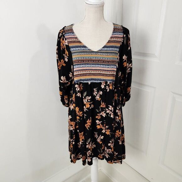 Umgee Dresses & Skirts - Umgee Dress Womens L Black Floral Gauzy Pockets Tunic Boho Aztec Southwestern